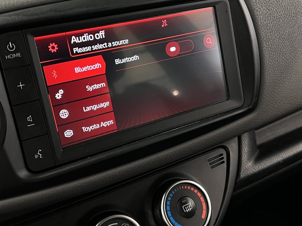 Vehicle Image 19