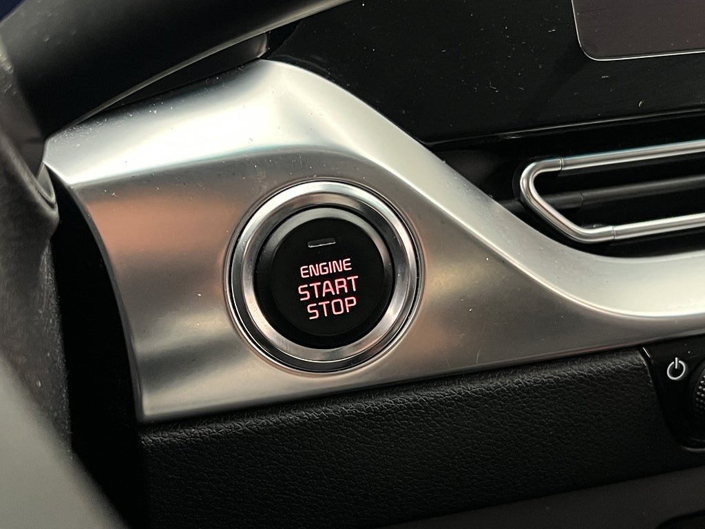 Vehicle Image 26