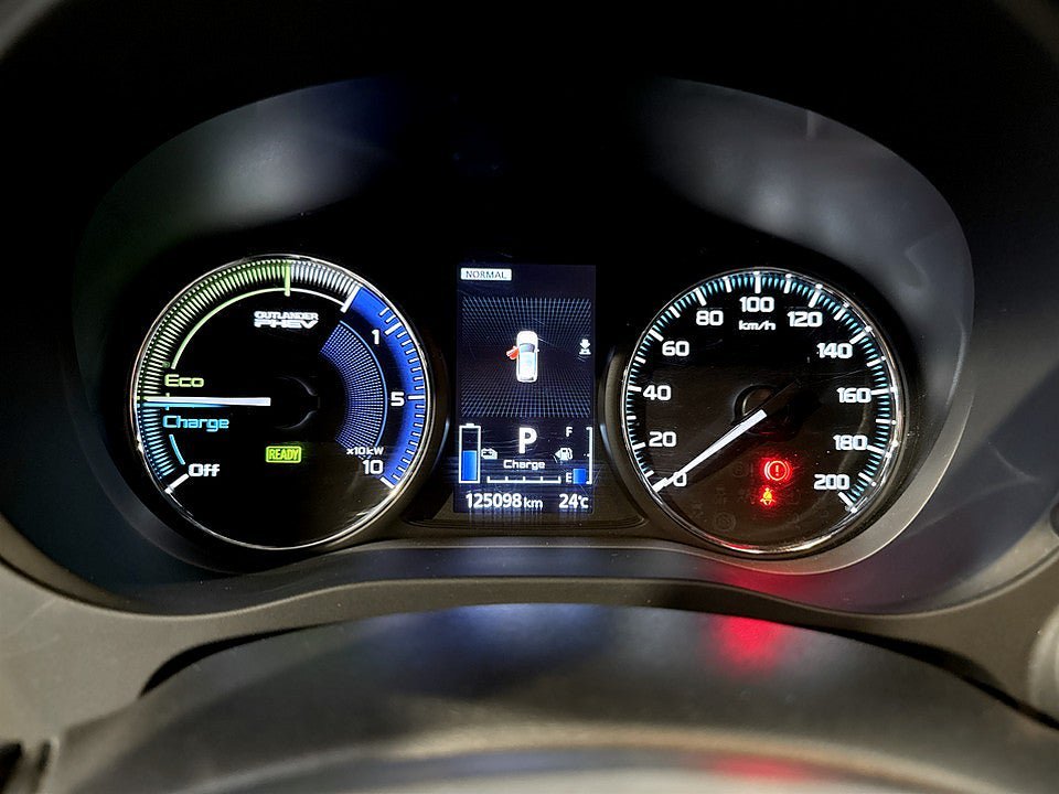 Vehicle Image 8