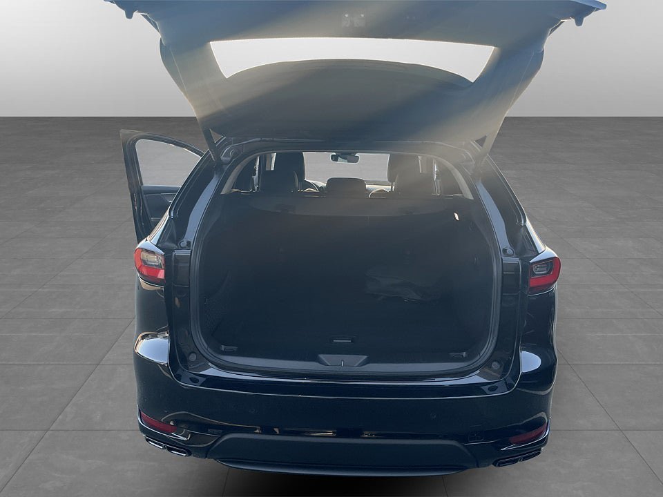 Vehicle Image 17