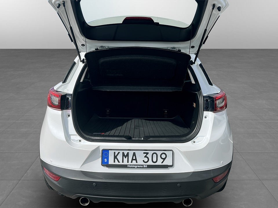 Vehicle Image 17