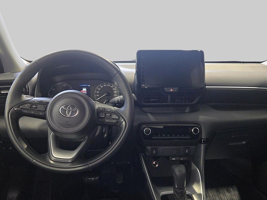 Vehicle Image 12