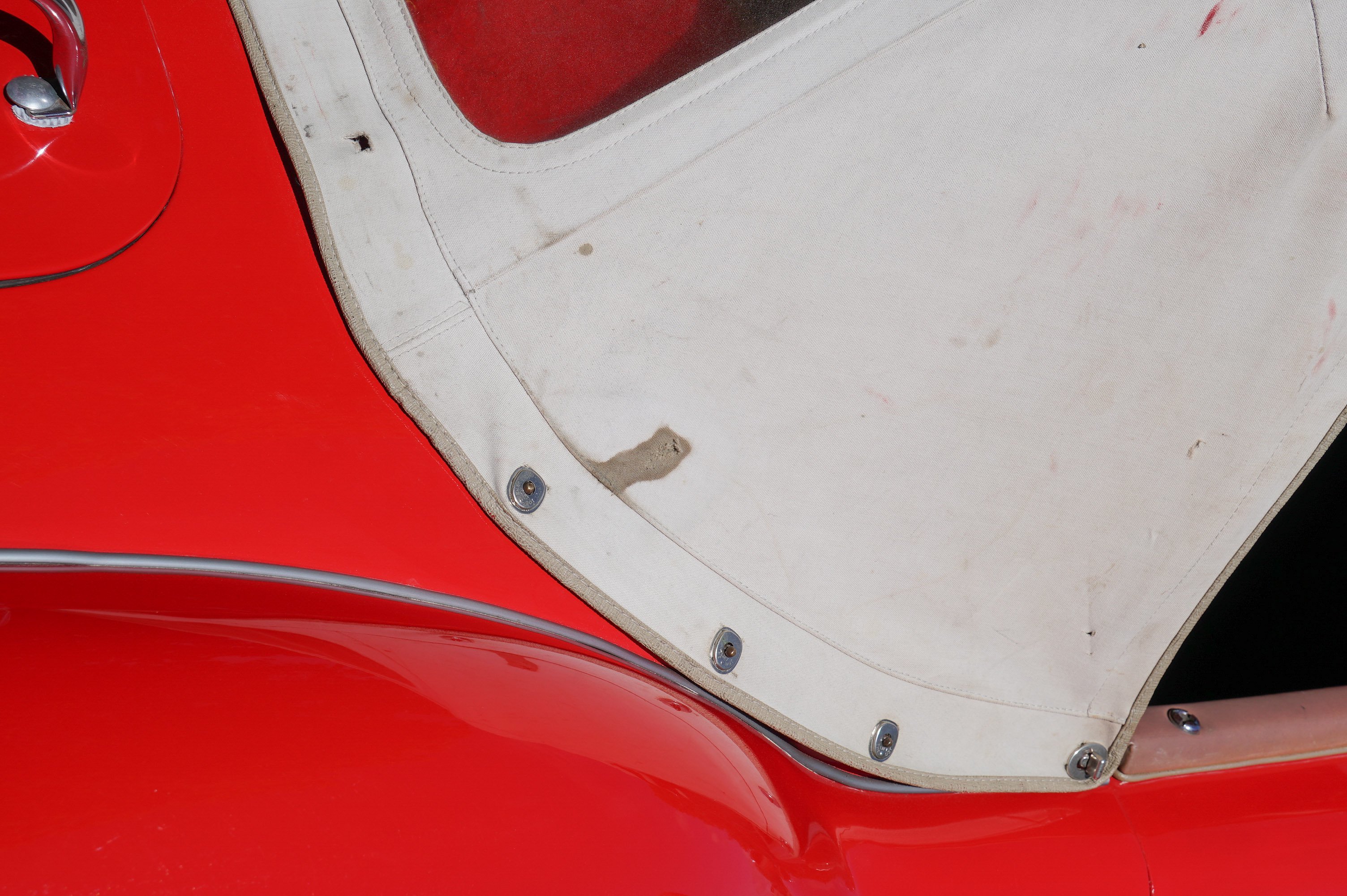Vehicle Image 36