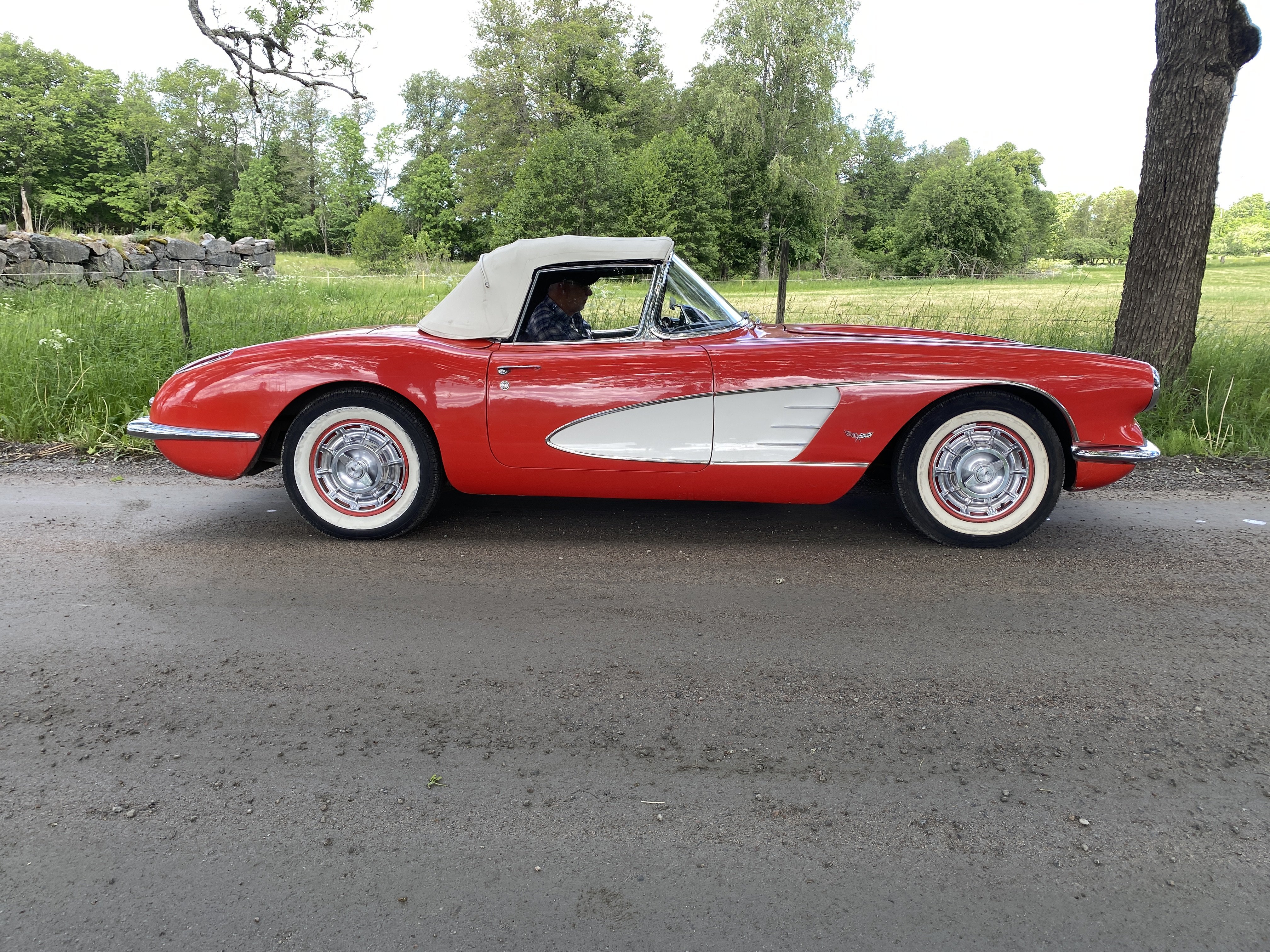 Vehicle Image 37
