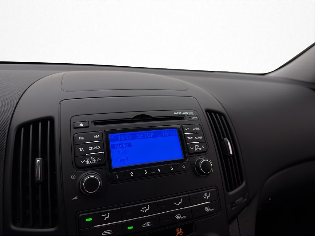 Vehicle Image 16