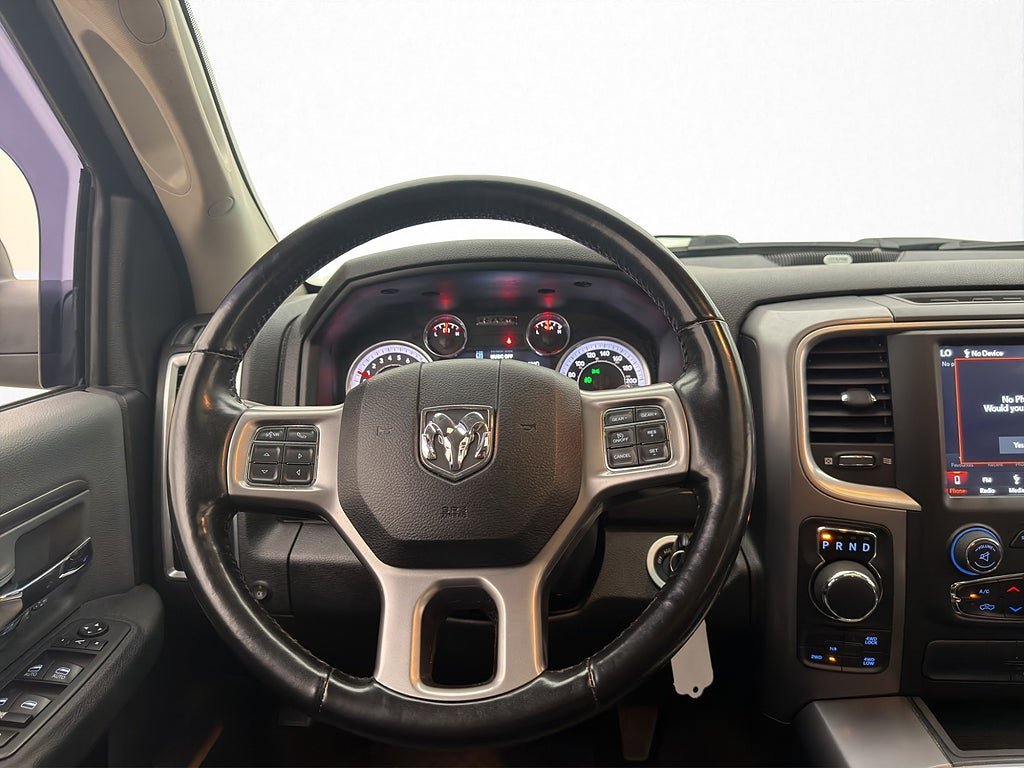 Vehicle Image 17