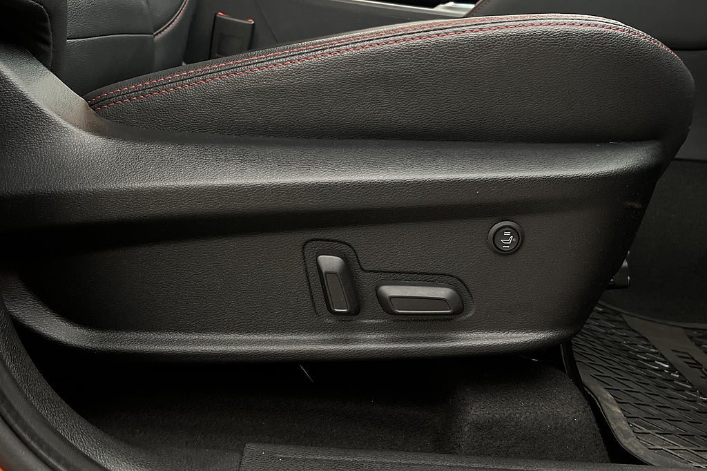 Vehicle Image 27