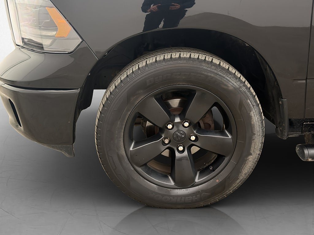 Vehicle Image 34