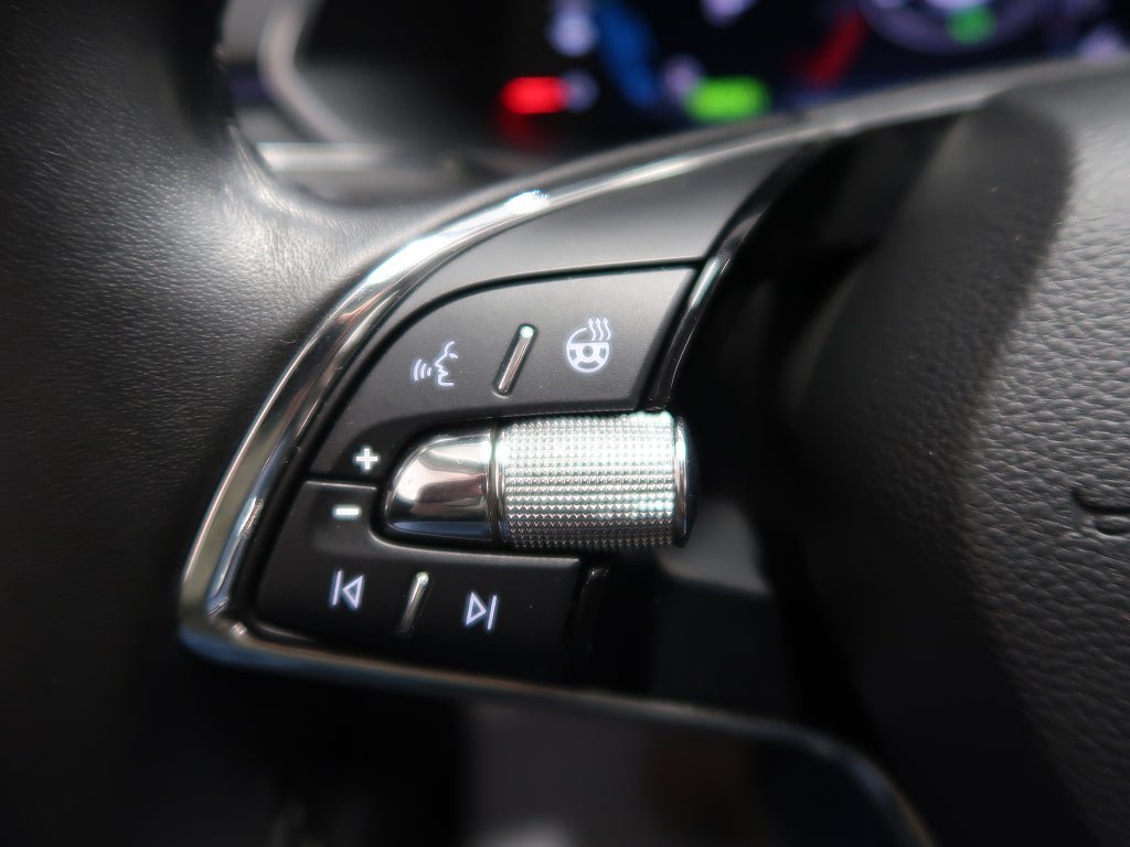 Vehicle Image 36
