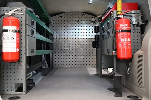 Vehicle Image 9