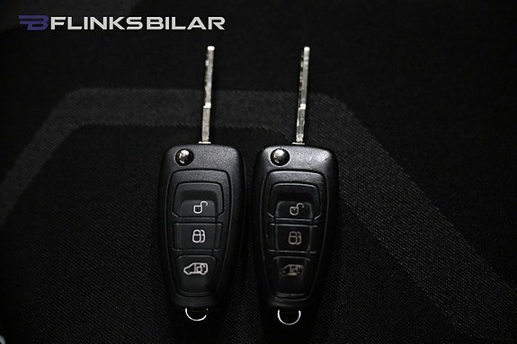 Vehicle Image 26