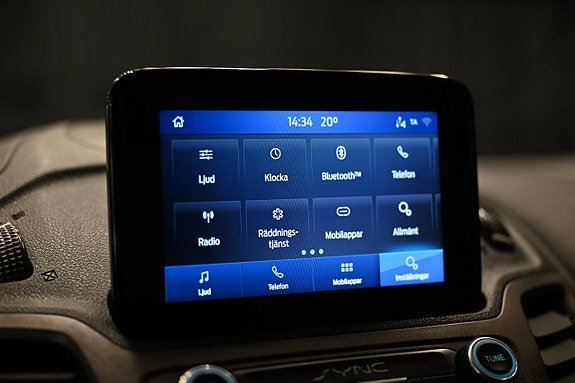 Vehicle Image 18