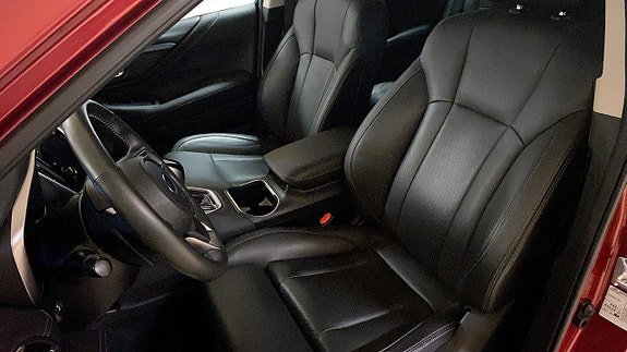 Vehicle Image 8