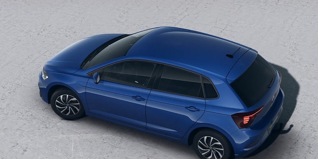 Vehicle Image 6