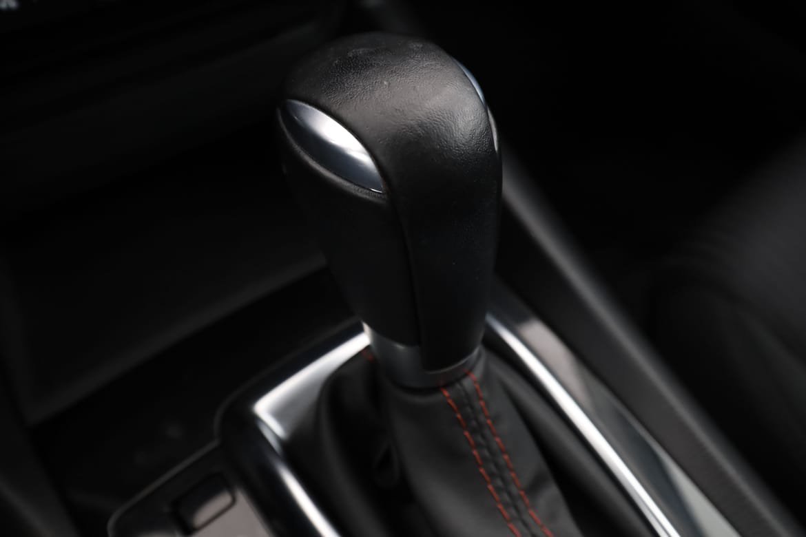 Vehicle Image 25