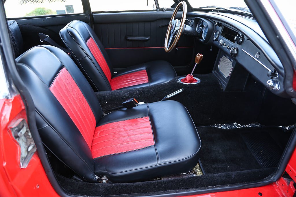 Vehicle Image 13