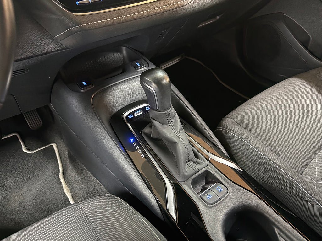 Vehicle Image 10