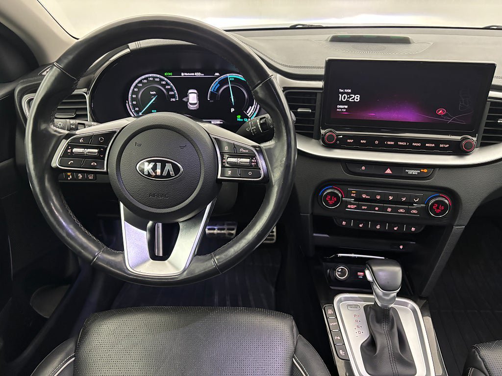 Vehicle Image 18