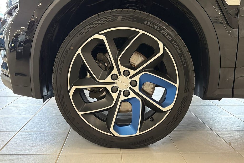 Vehicle Image 17