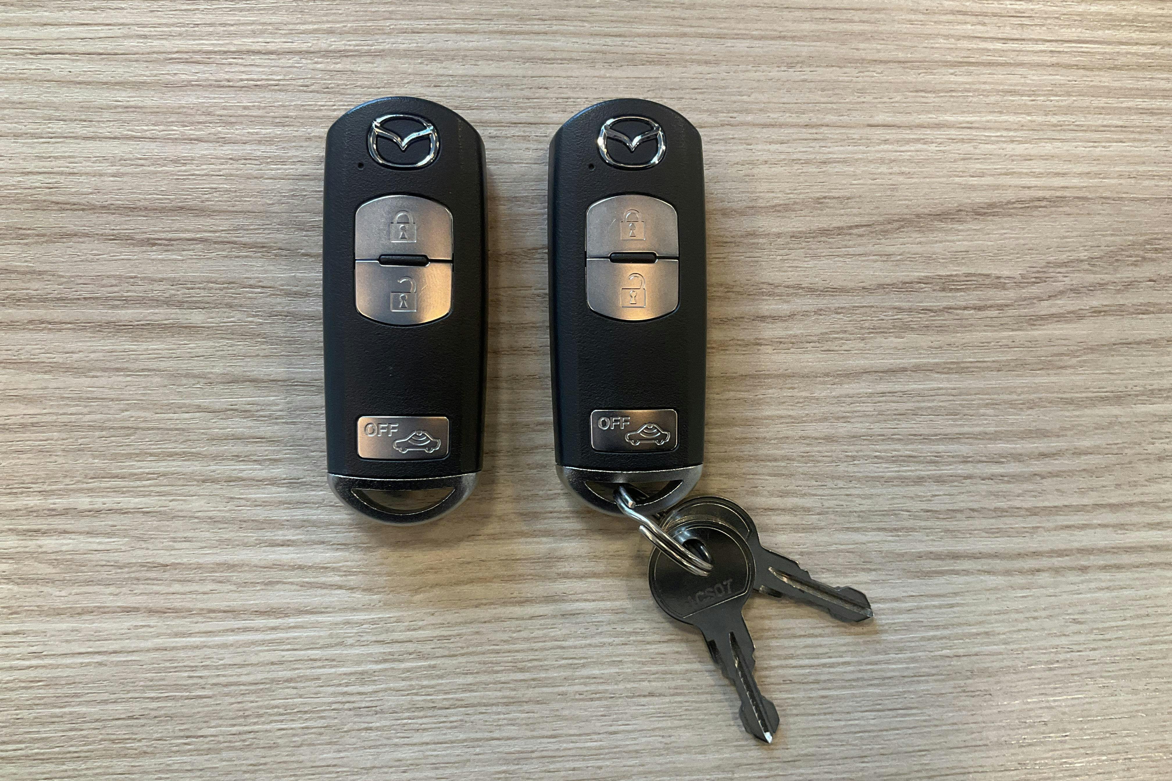 Vehicle Image 15