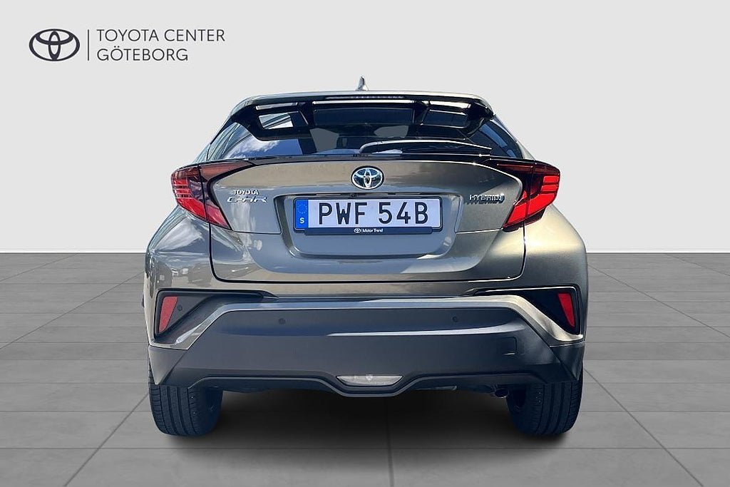 Vehicle Image 7