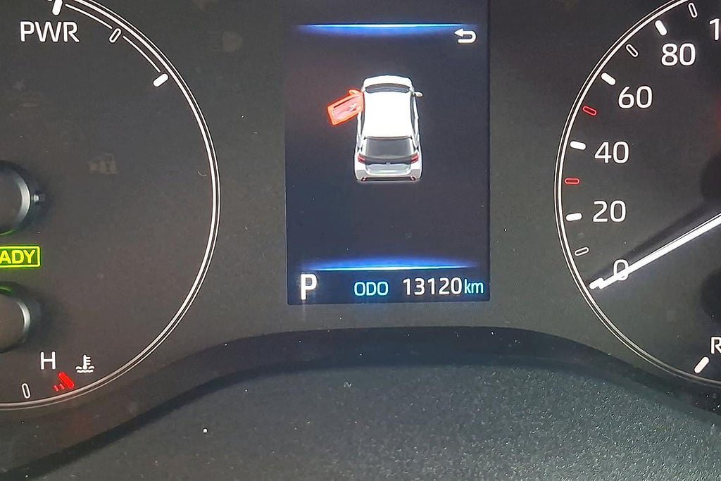 Vehicle Image 13