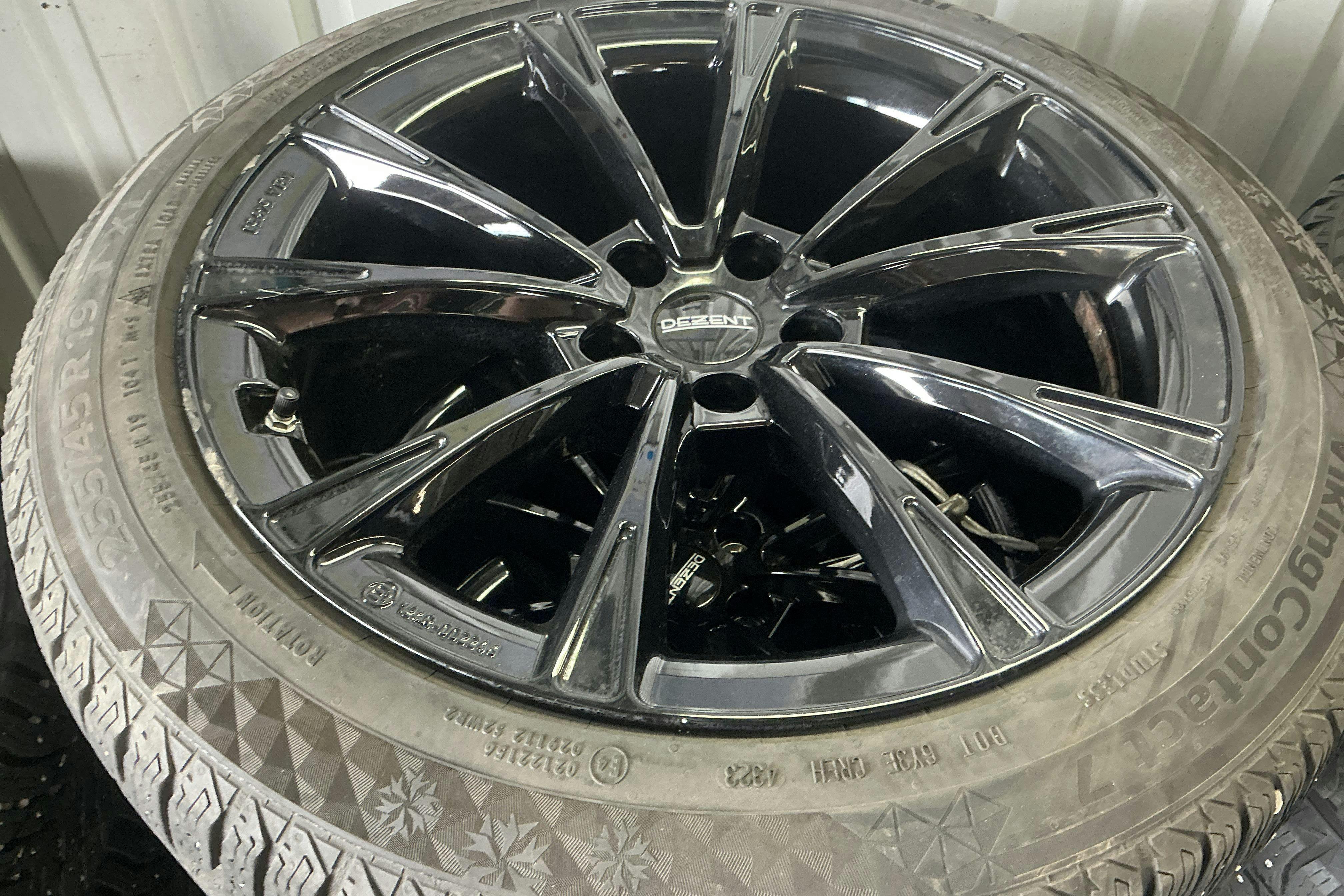 Vehicle Image 19