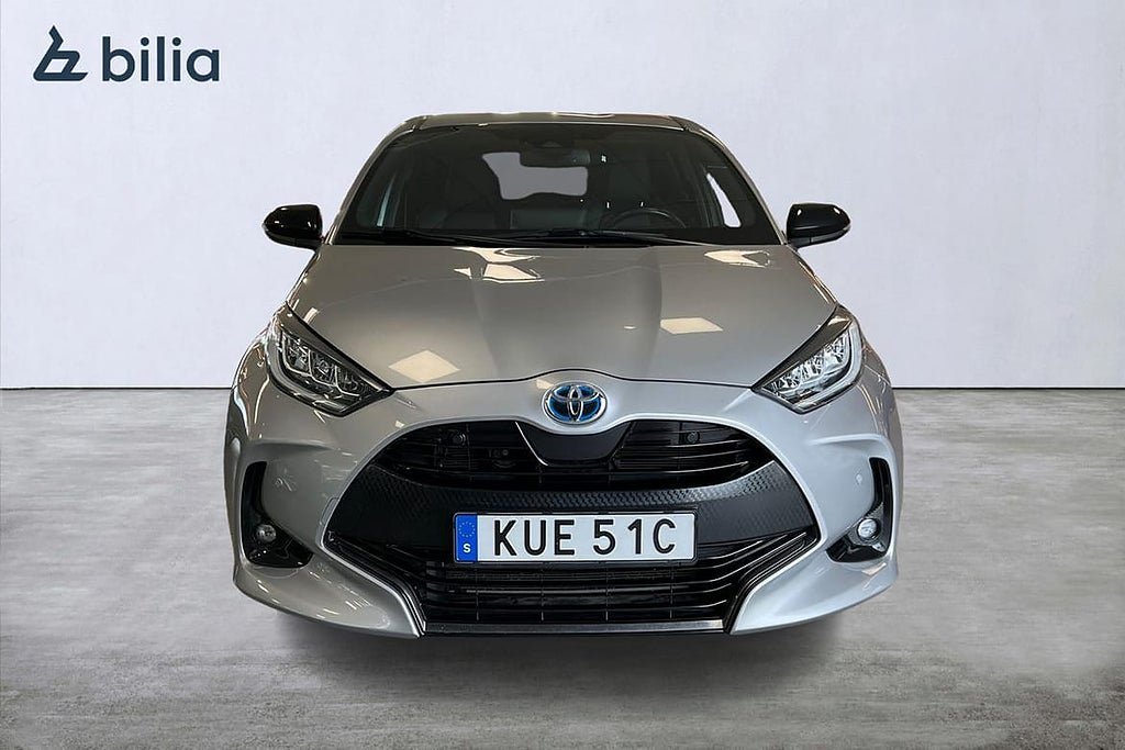 Vehicle Image 6