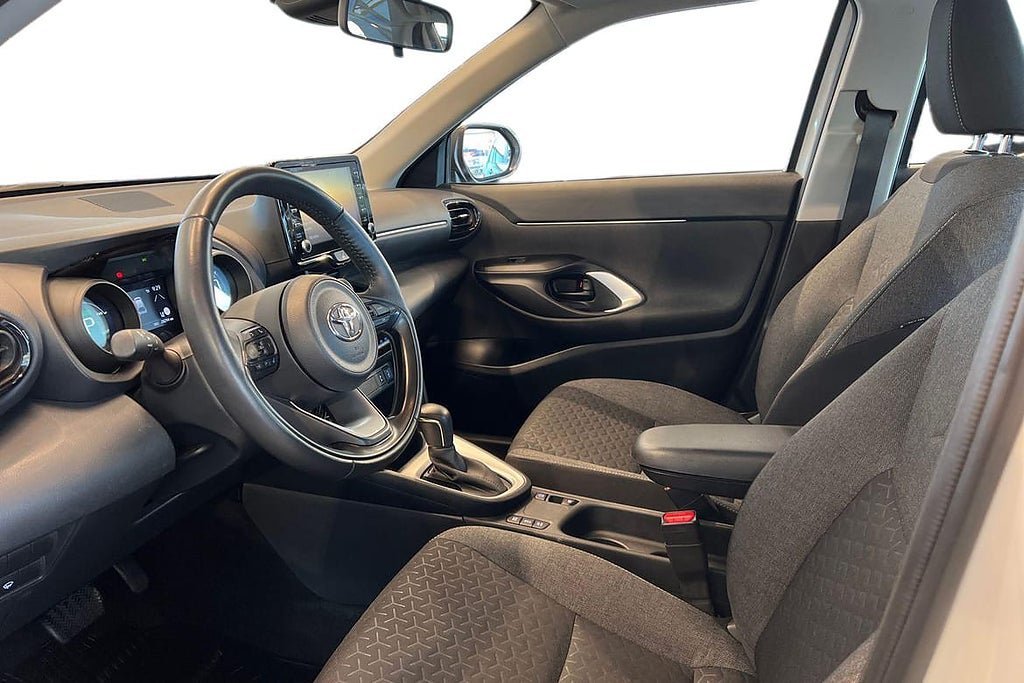 Vehicle Image 15