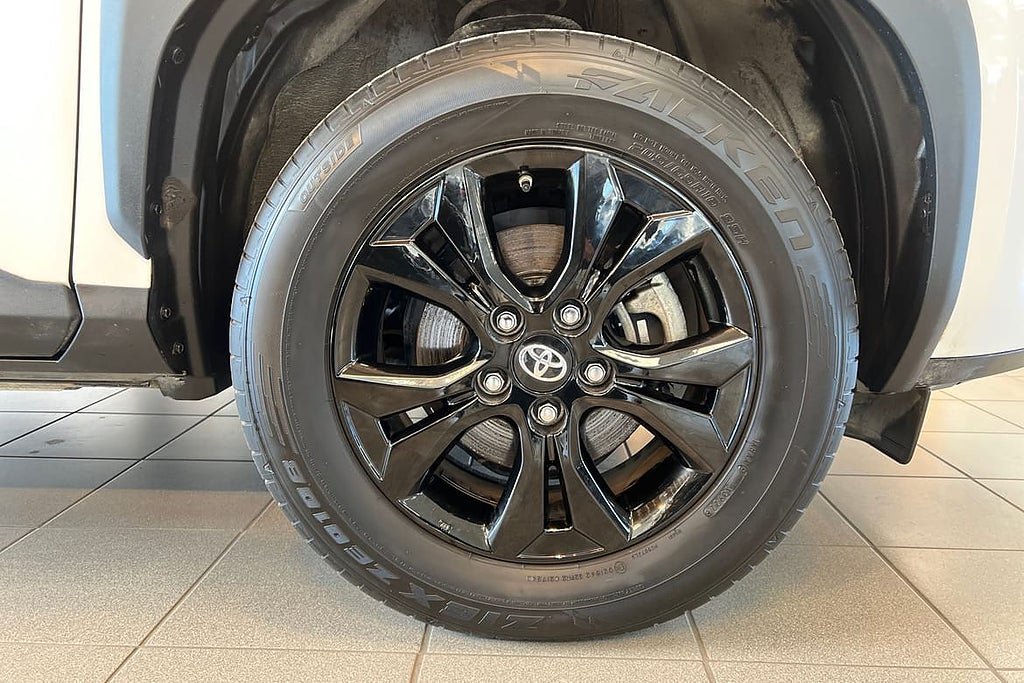 Vehicle Image 18