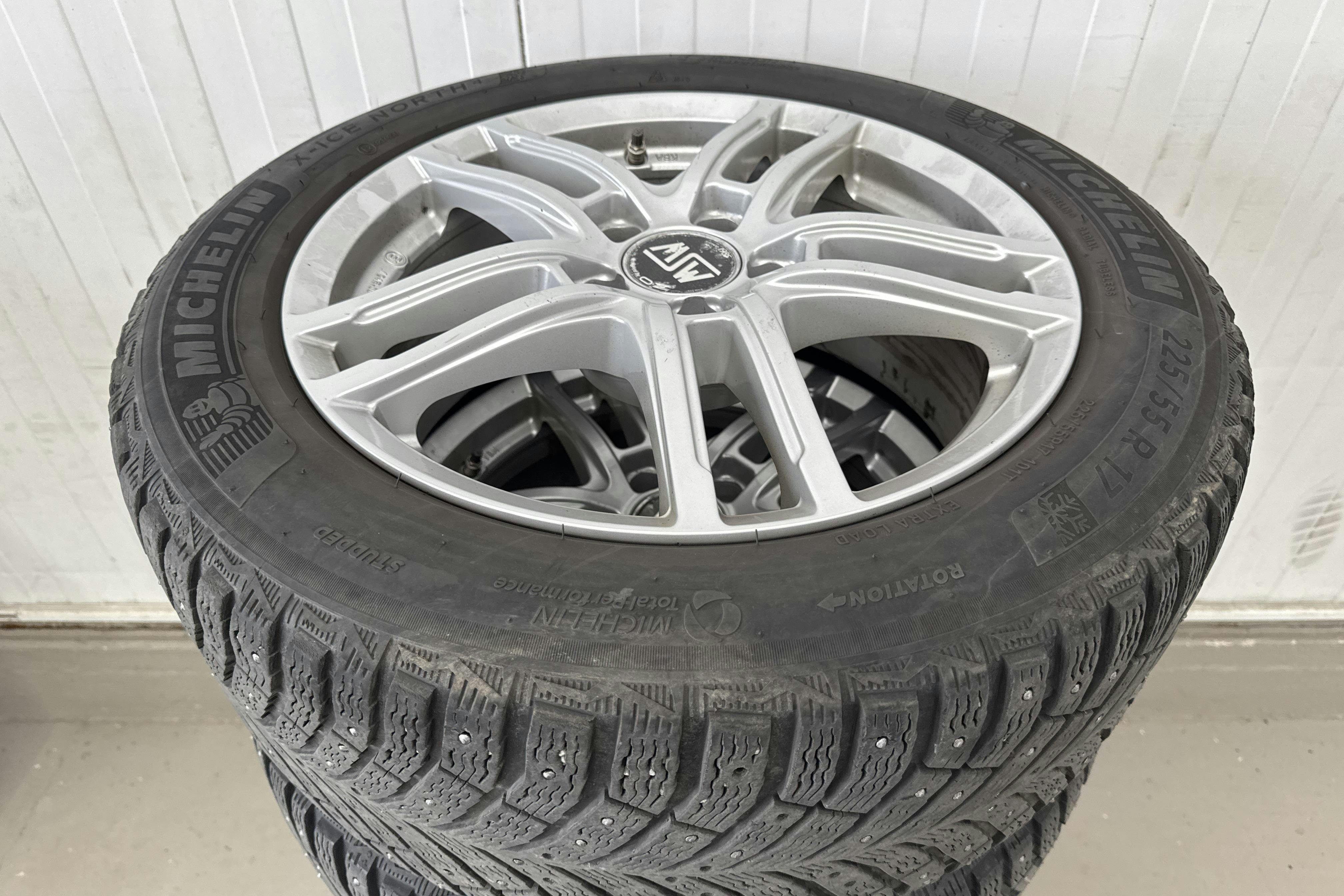 Vehicle Image 20