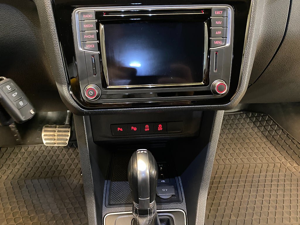 Vehicle Image 36