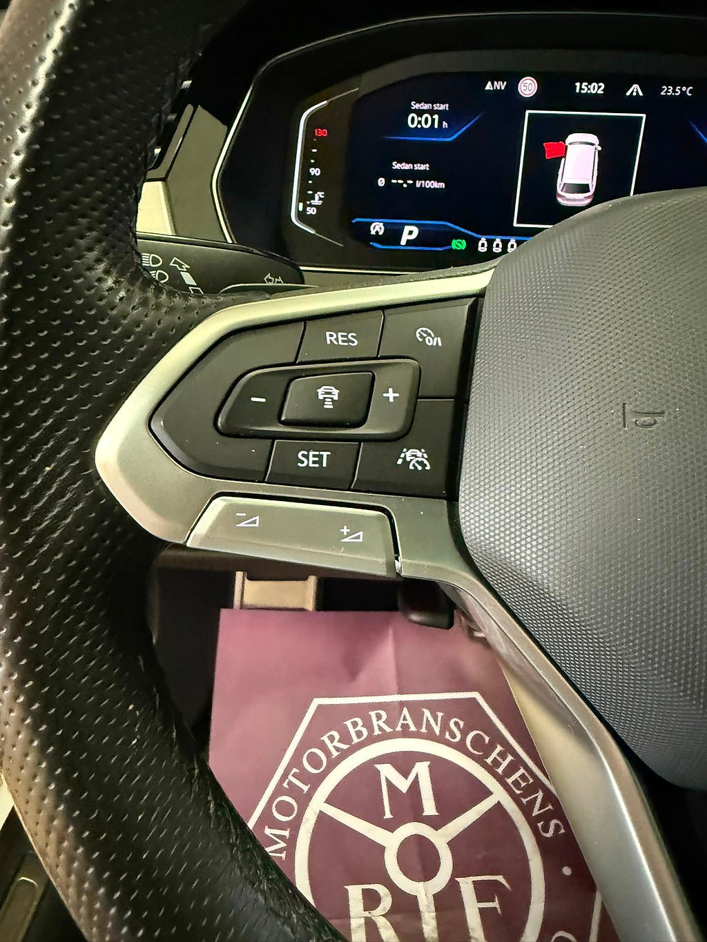 Vehicle Image 23