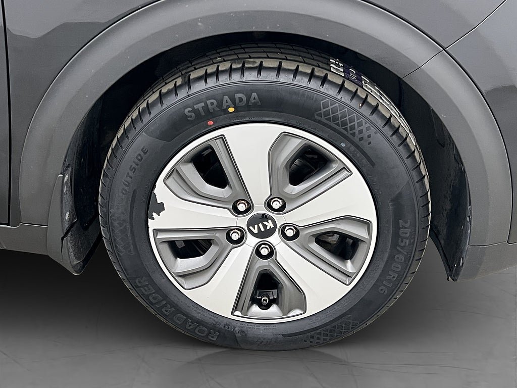Vehicle Image 35