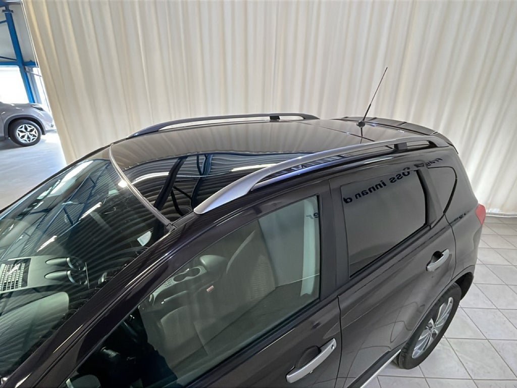 Vehicle Image 13