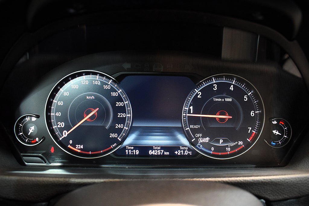 Vehicle Image 15