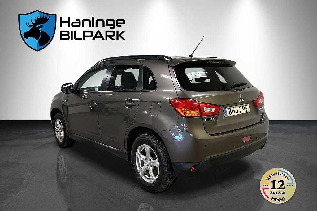 Vehicle Image 8