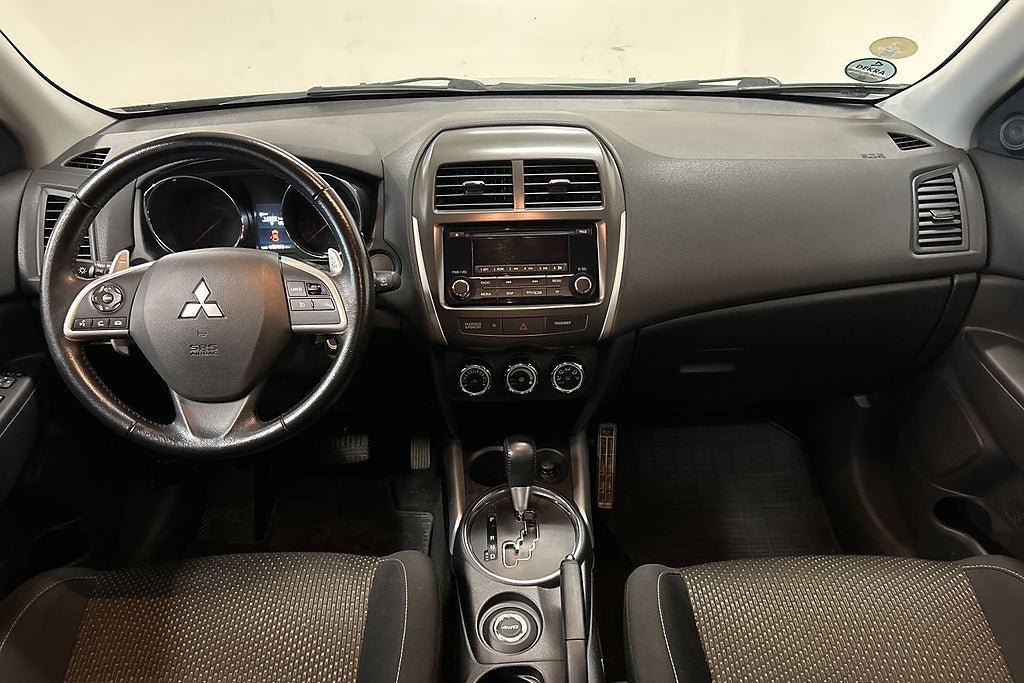 Vehicle Image 17