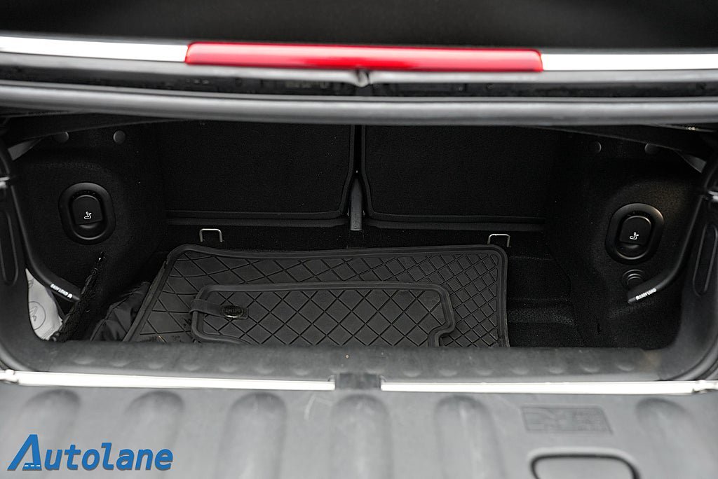 Vehicle Image 36