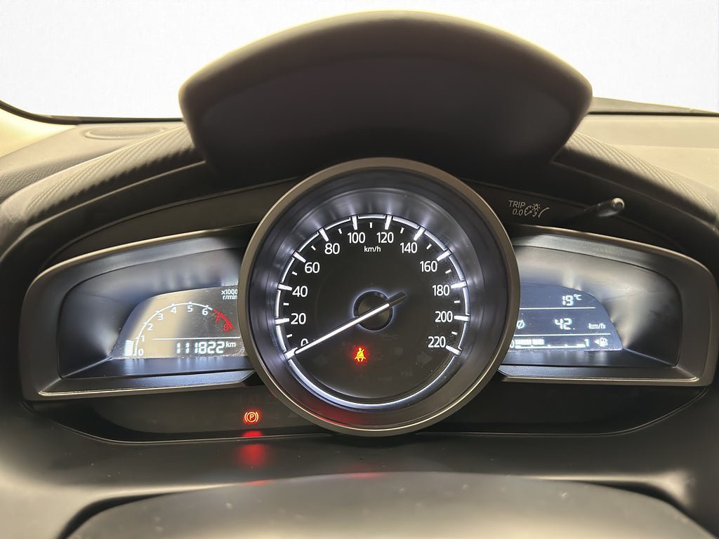 Vehicle Image 11