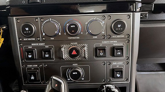 Vehicle Image 22