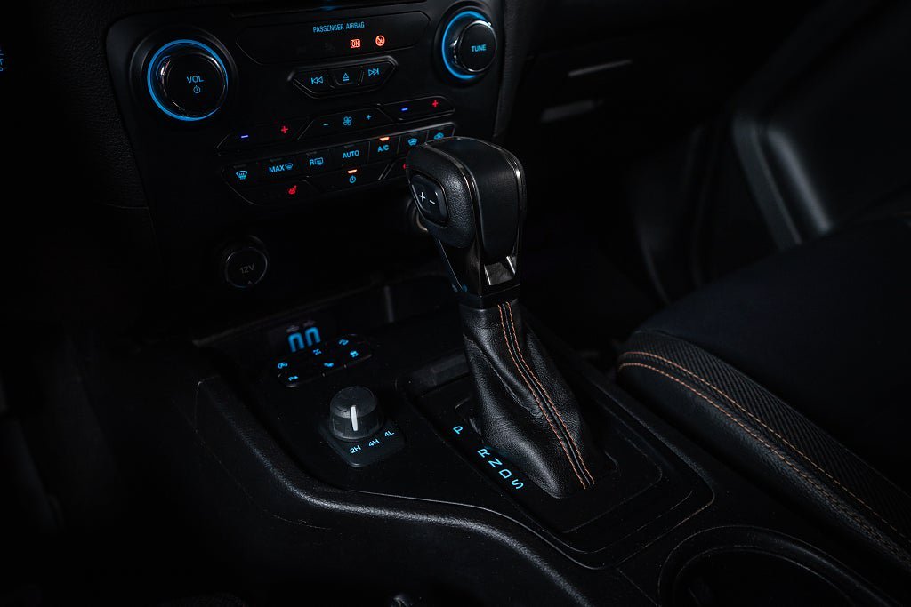 Vehicle Image 24