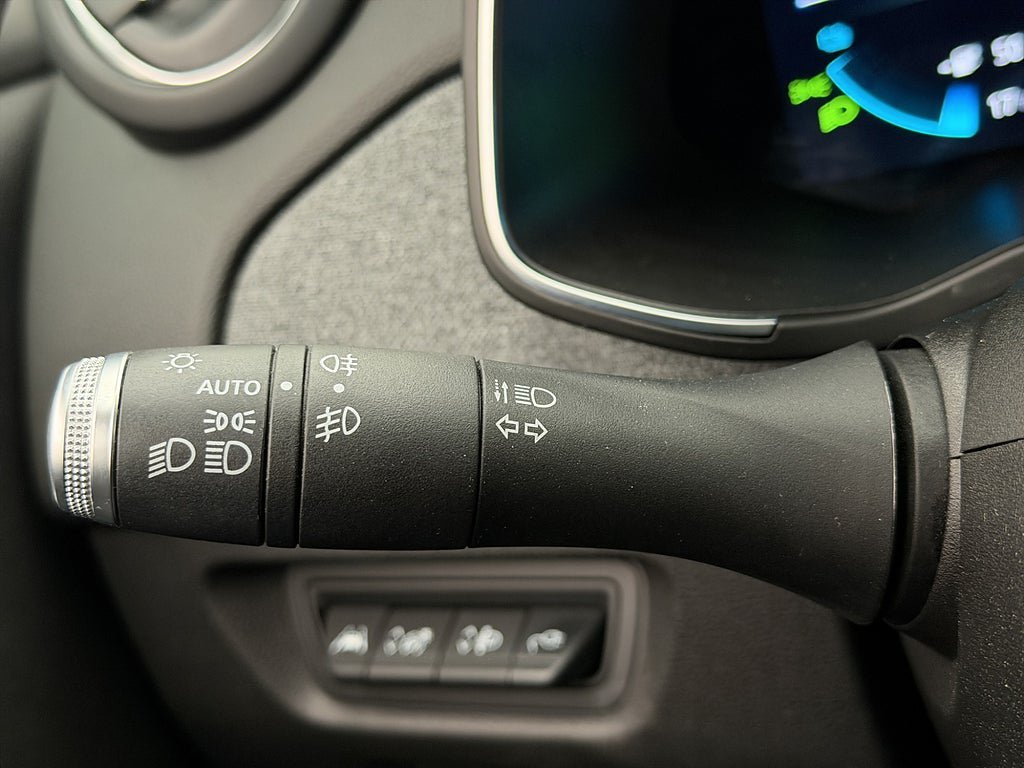 Vehicle Image 28