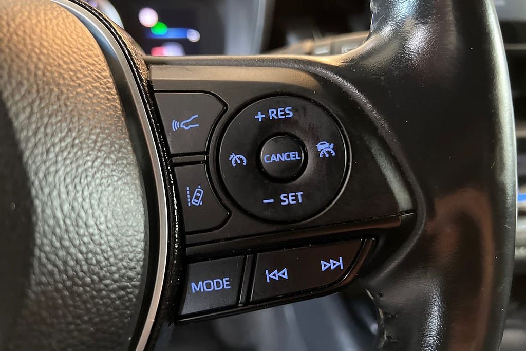 Vehicle Image 22