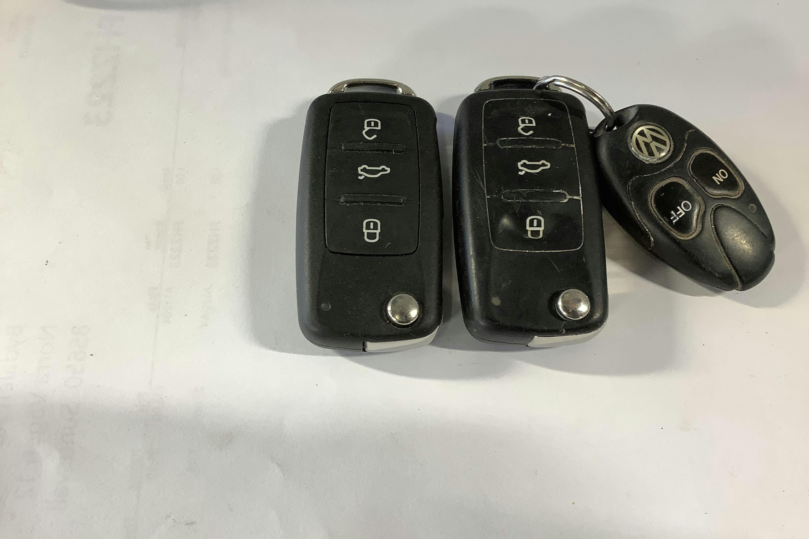 Vehicle Image 15