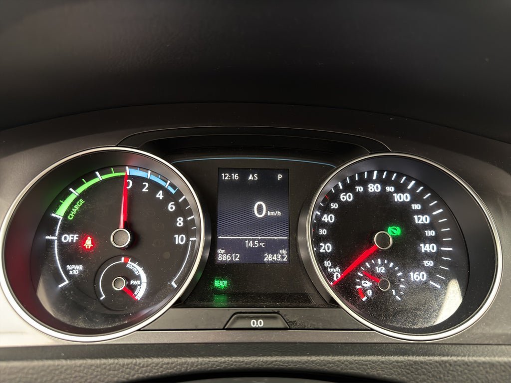 Vehicle Image 13