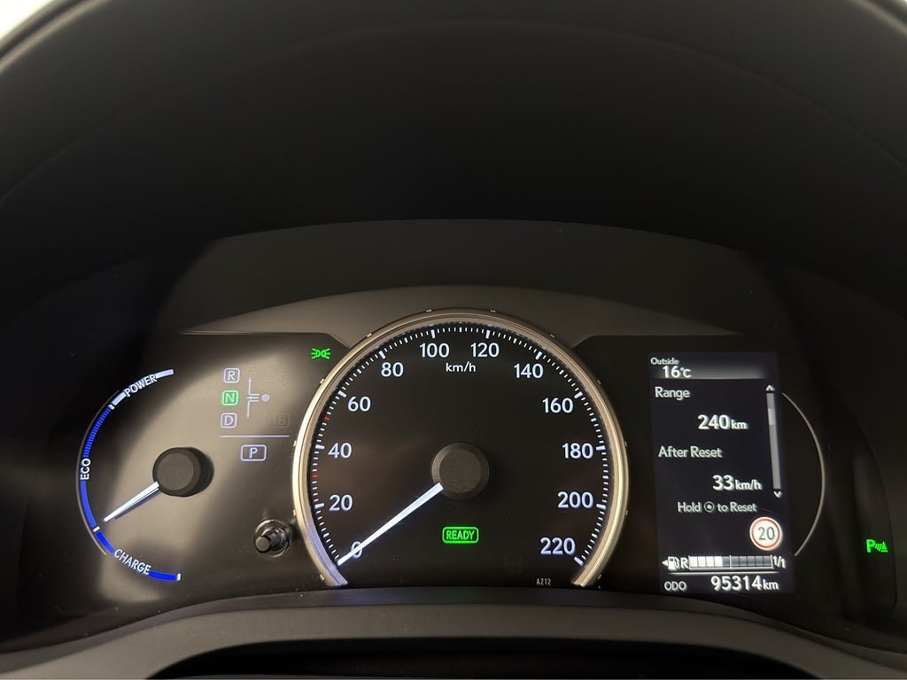 Vehicle Image 16