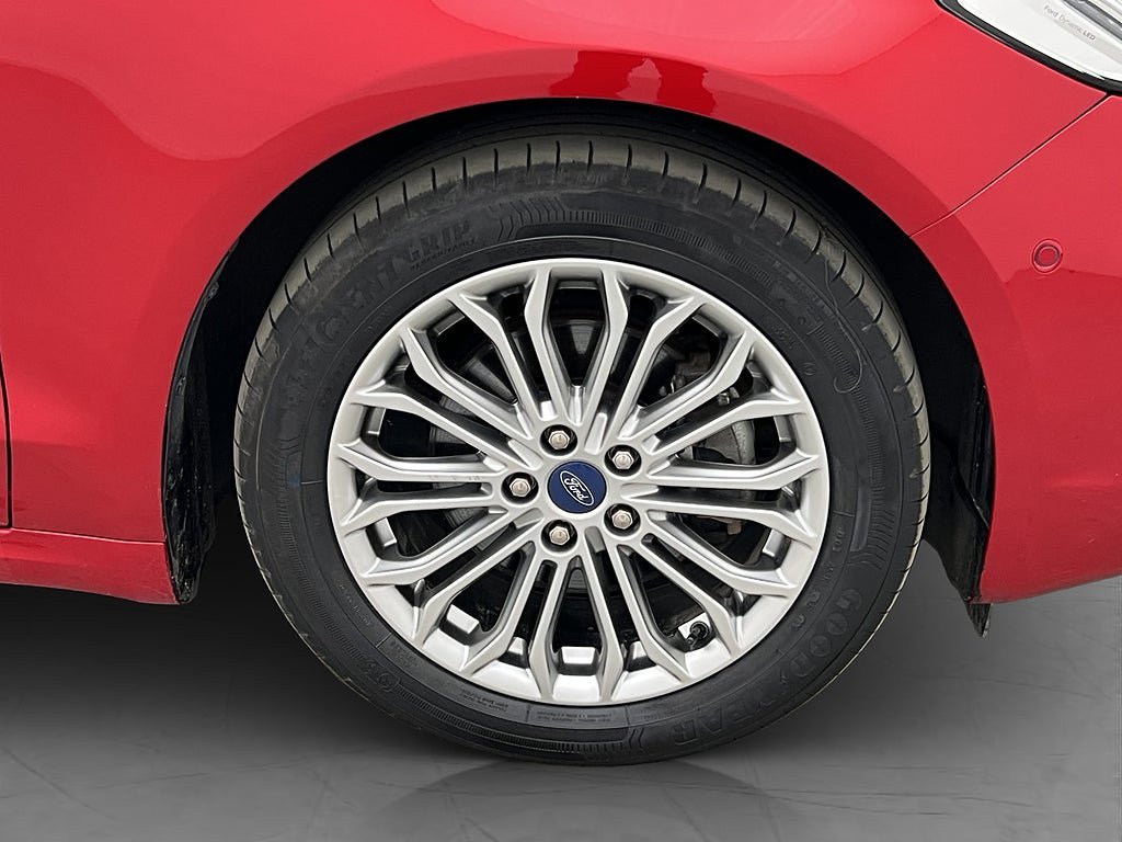 Vehicle Image 36