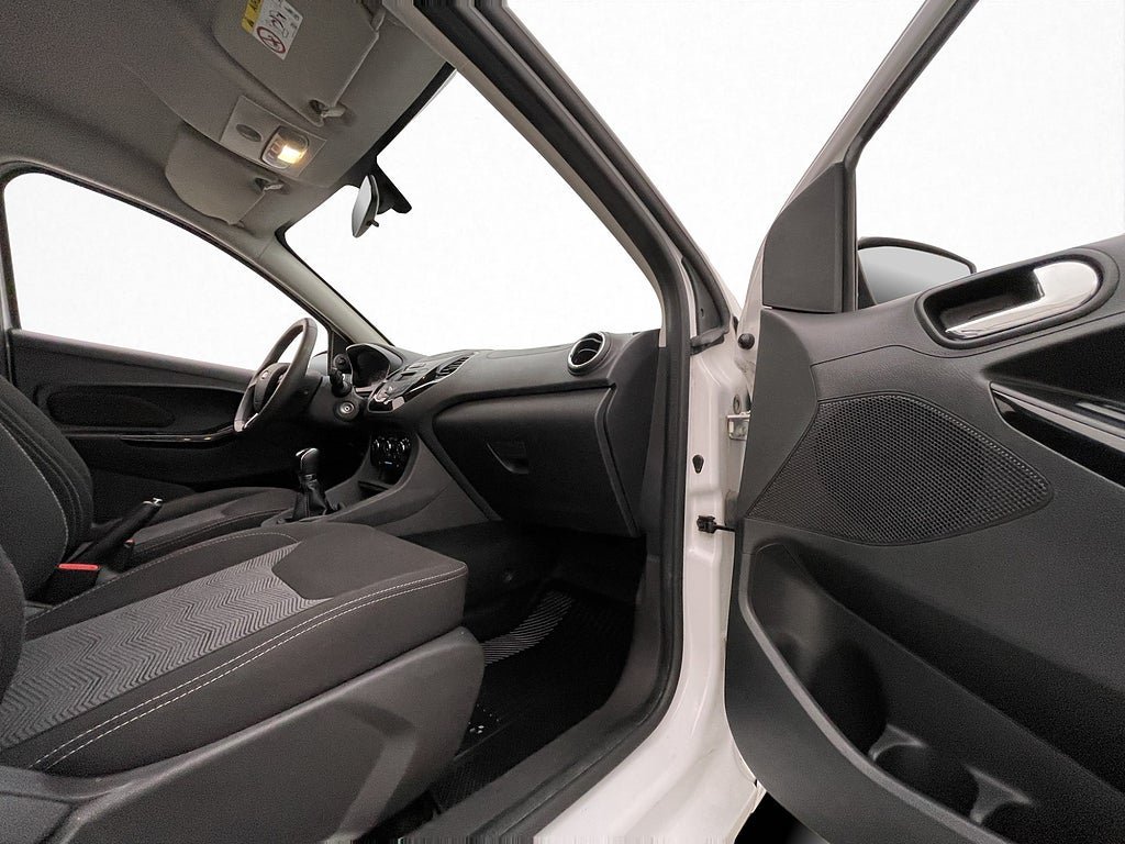 Vehicle Image 23