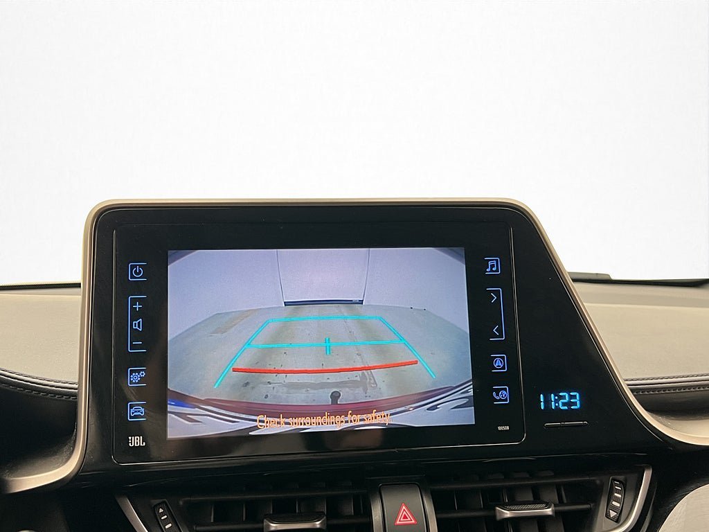Vehicle Image 21